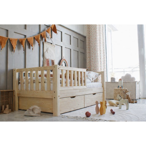 Detská posteľ BASIC LOVE PLUS 90 x 180 cm z masívneho dreva – bezpečnosť a štýl 01