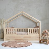 Masívna domčeková posteľ Housebed duo plus 90 x 190 cm s prístelkou - prírodná 01